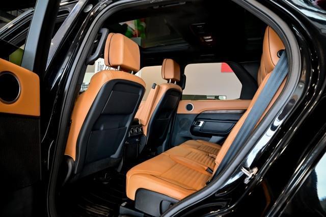 Land Rover Discovery  2019