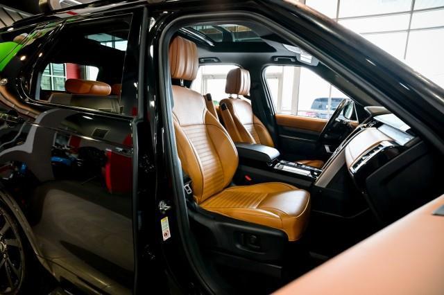 Land Rover Discovery  2019