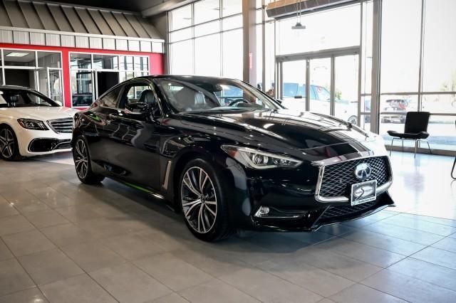 Infiniti Q60  2022