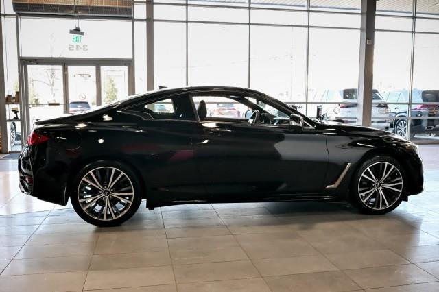 Infiniti Q60  2022