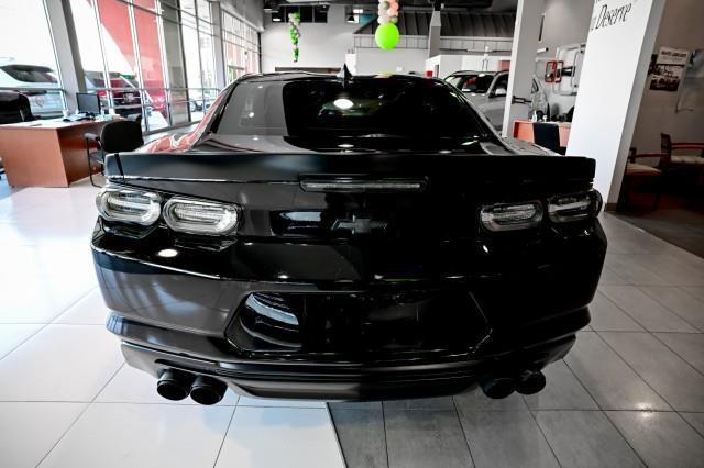 Chevrolet Camaro  2021