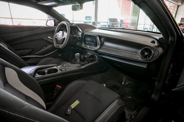 Chevrolet Camaro  2021