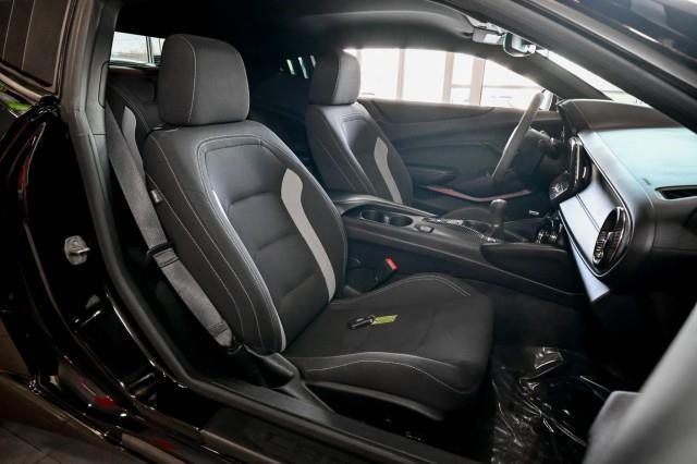 Chevrolet Camaro  2021