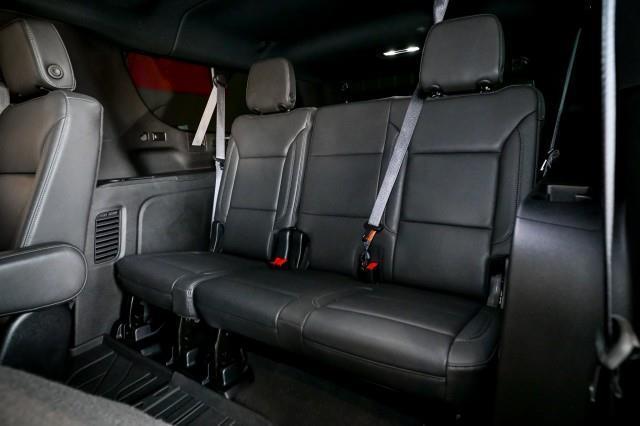 Chevrolet Suburban  2024