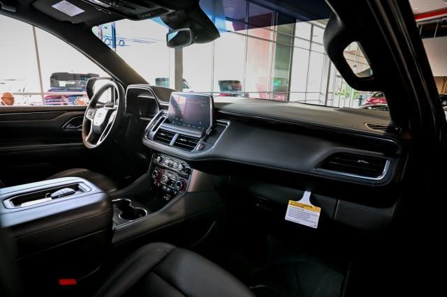 Chevrolet Suburban  2024