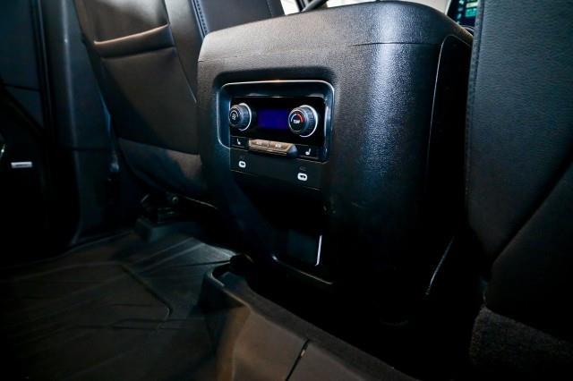 Chevrolet Suburban  2024