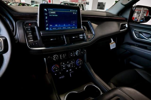 Chevrolet Suburban  2024