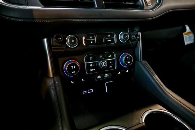 Chevrolet Suburban  2024