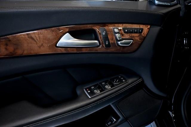 Mercedes-Benz CLS-Class  2015