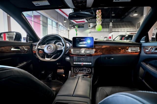 Mercedes-Benz CLS-Class  2015