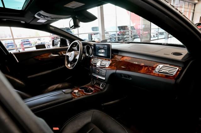 Mercedes-Benz CLS-Class  2015