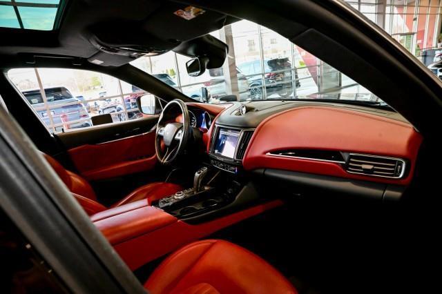 Maserati Levante  2020