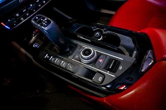 Maserati Levante  2020