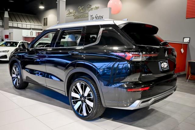 Mitsubishi Outlander  2025