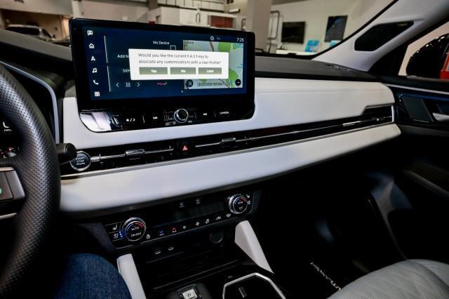 Mitsubishi Outlander  2025