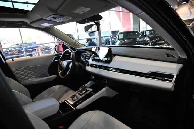 Mitsubishi Outlander PHEV  2024