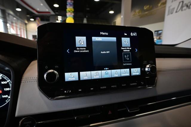 Mitsubishi Outlander PHEV  2024