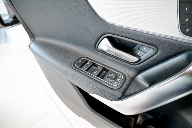 Mercedes-Benz A-Class  2021