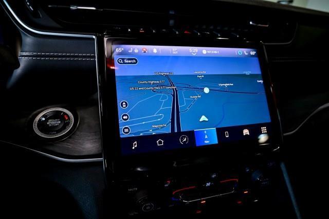 Jeep Grand Cherokee  2021