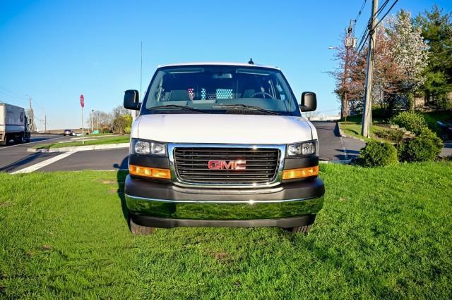 GMC Savana  2024