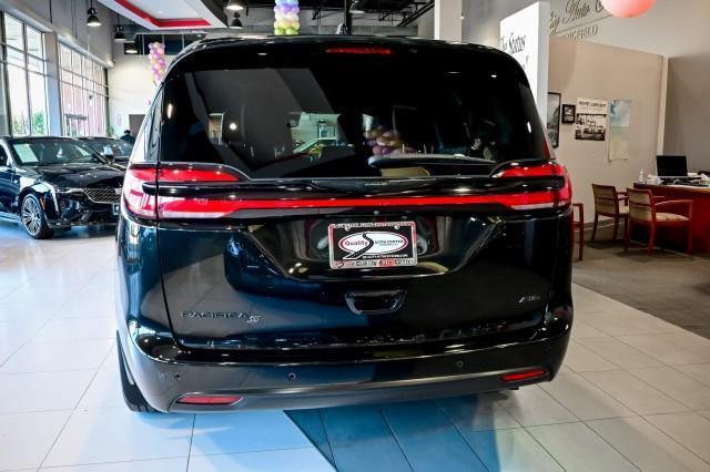 Chrysler Pacifica  2021