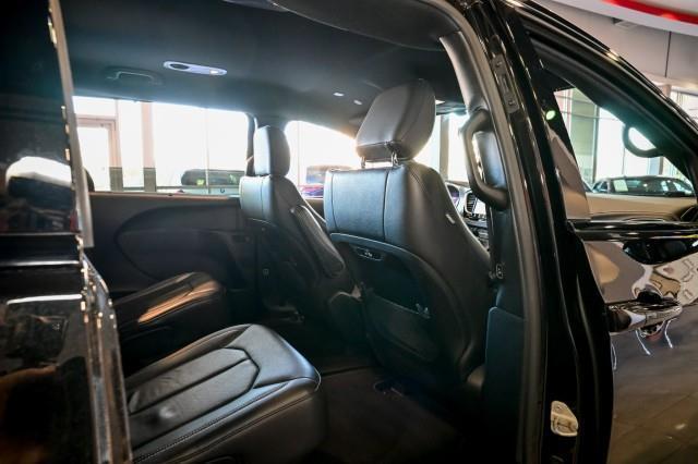 Chrysler Pacifica  2021