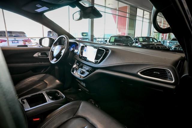 Chrysler Pacifica  2021