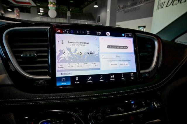 Chrysler Pacifica  2021