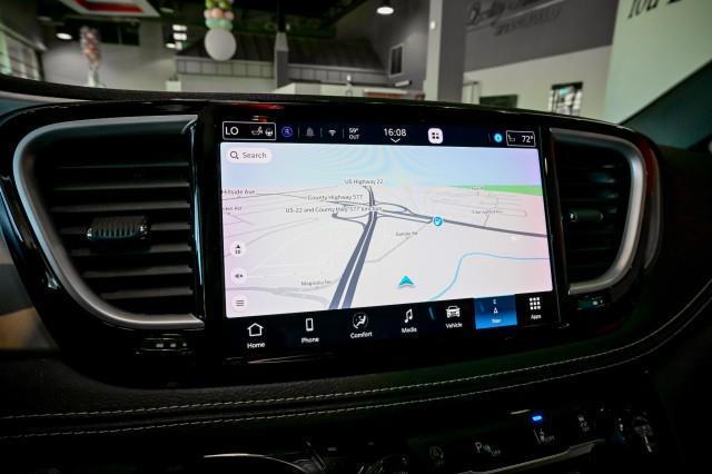 Chrysler Pacifica  2021