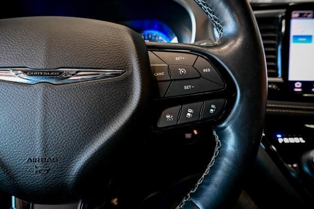 Chrysler Pacifica  2021