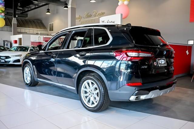 BMW X5  2023