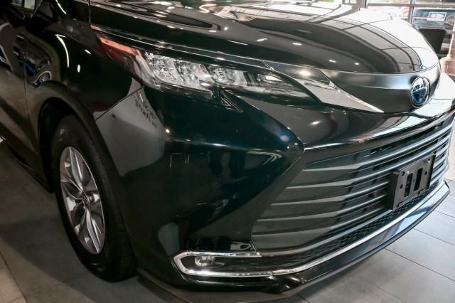 Toyota Sienna  2023