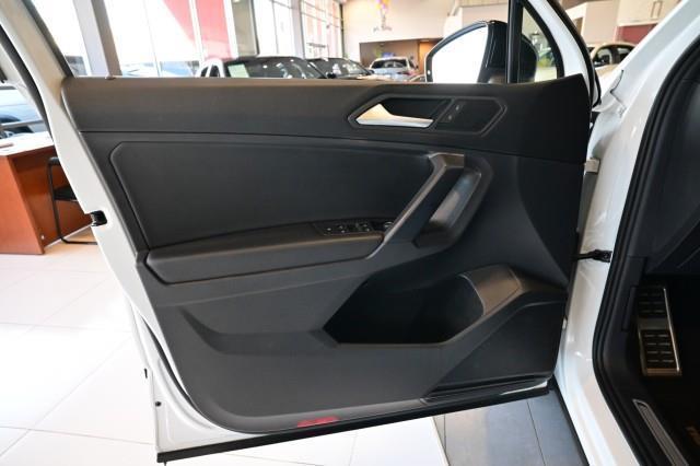 Volkswagen Tiguan  2021