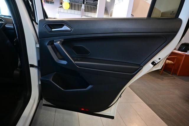 Volkswagen Tiguan  2021