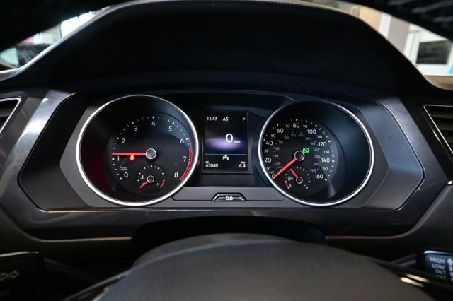 Volkswagen Tiguan  2021