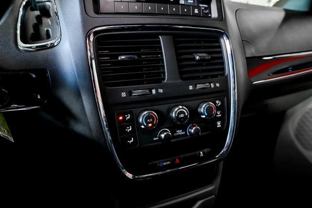Dodge Grand Caravan  2017
