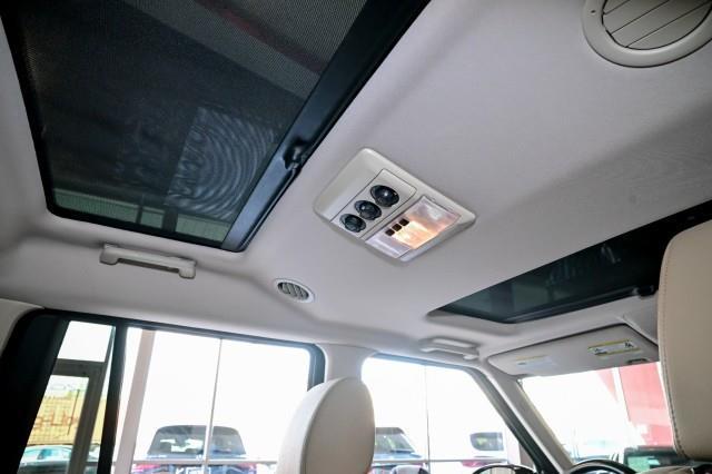 Land Rover LR4  2016