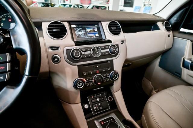 Land Rover LR4  2016