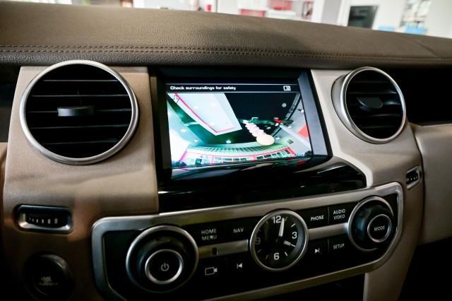 Land Rover LR4  2016