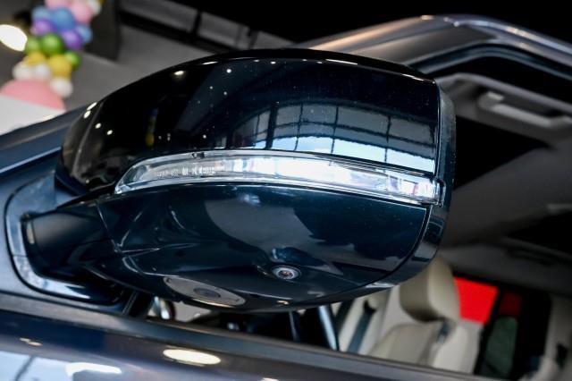 Land Rover LR4  2016