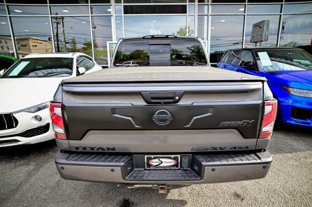 Nissan Titan  2019