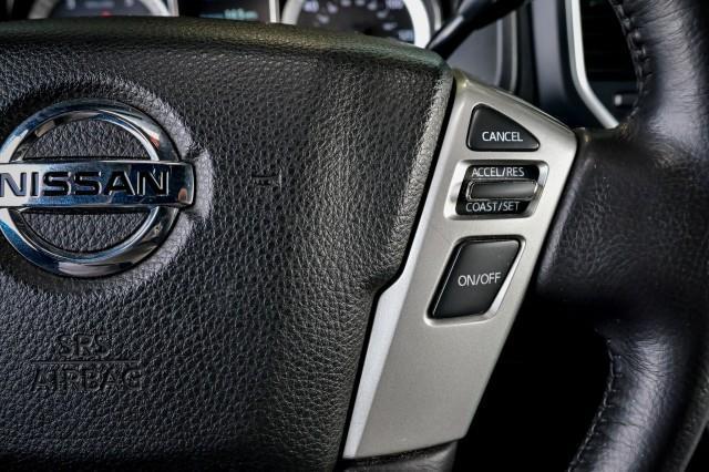 Nissan Titan  2019