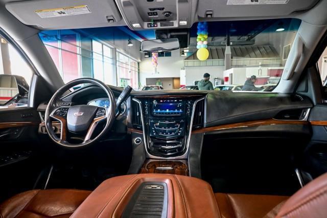 Cadillac Escalade  2018
