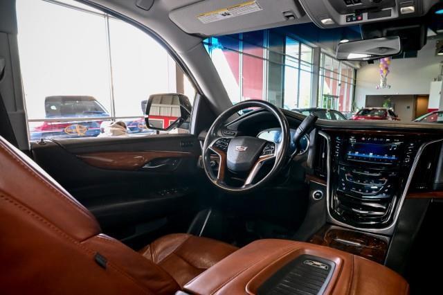 Cadillac Escalade  2018