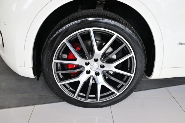 Maserati Levante  2019