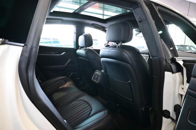 Maserati Levante  2019