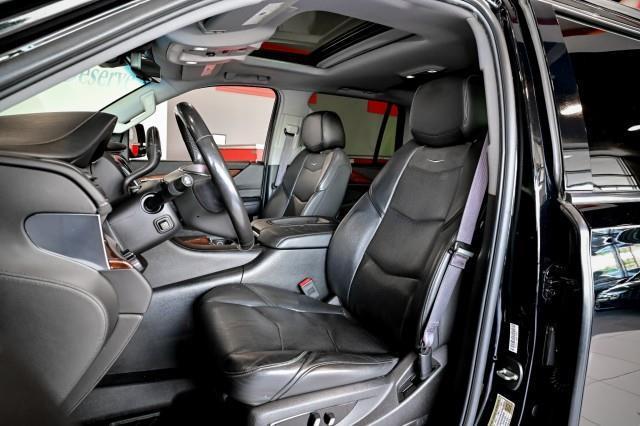 Cadillac Escalade  2017