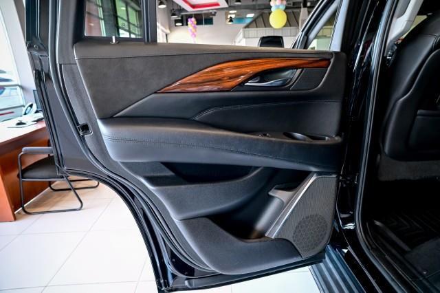 Cadillac Escalade  2017