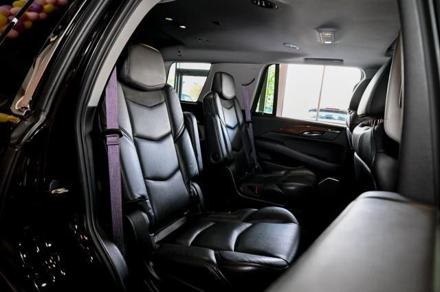 Cadillac Escalade  2017