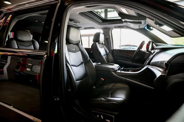 Cadillac Escalade  2017